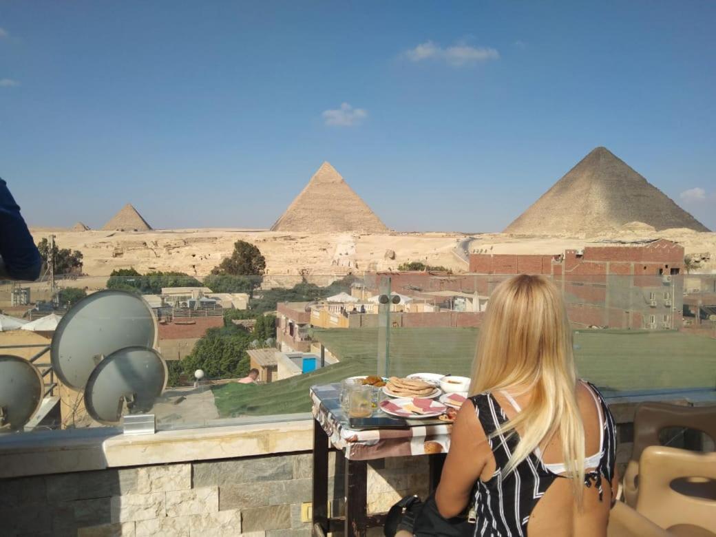 Pyramids Magic View Inn Cairo Exterior foto