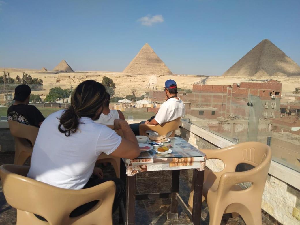 Pyramids Magic View Inn Cairo Exterior foto